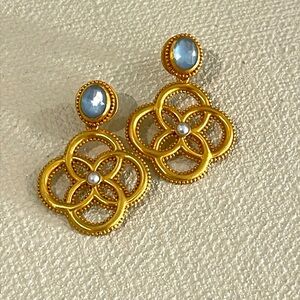 Julie Vos gold earrings!